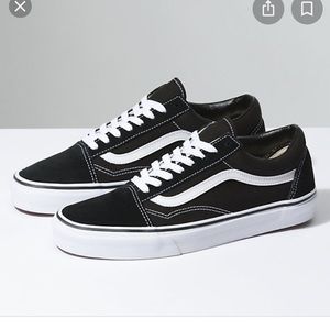 Excellent condition. Worn 3 times